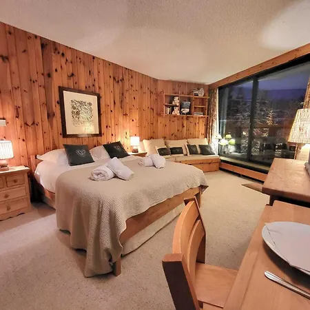 شقة Confortable A 1850 Avec Balcon Et Parking - Fr-1-575-208 *
